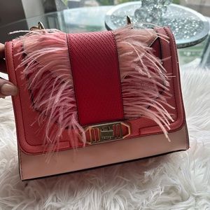women’s crossbody bag